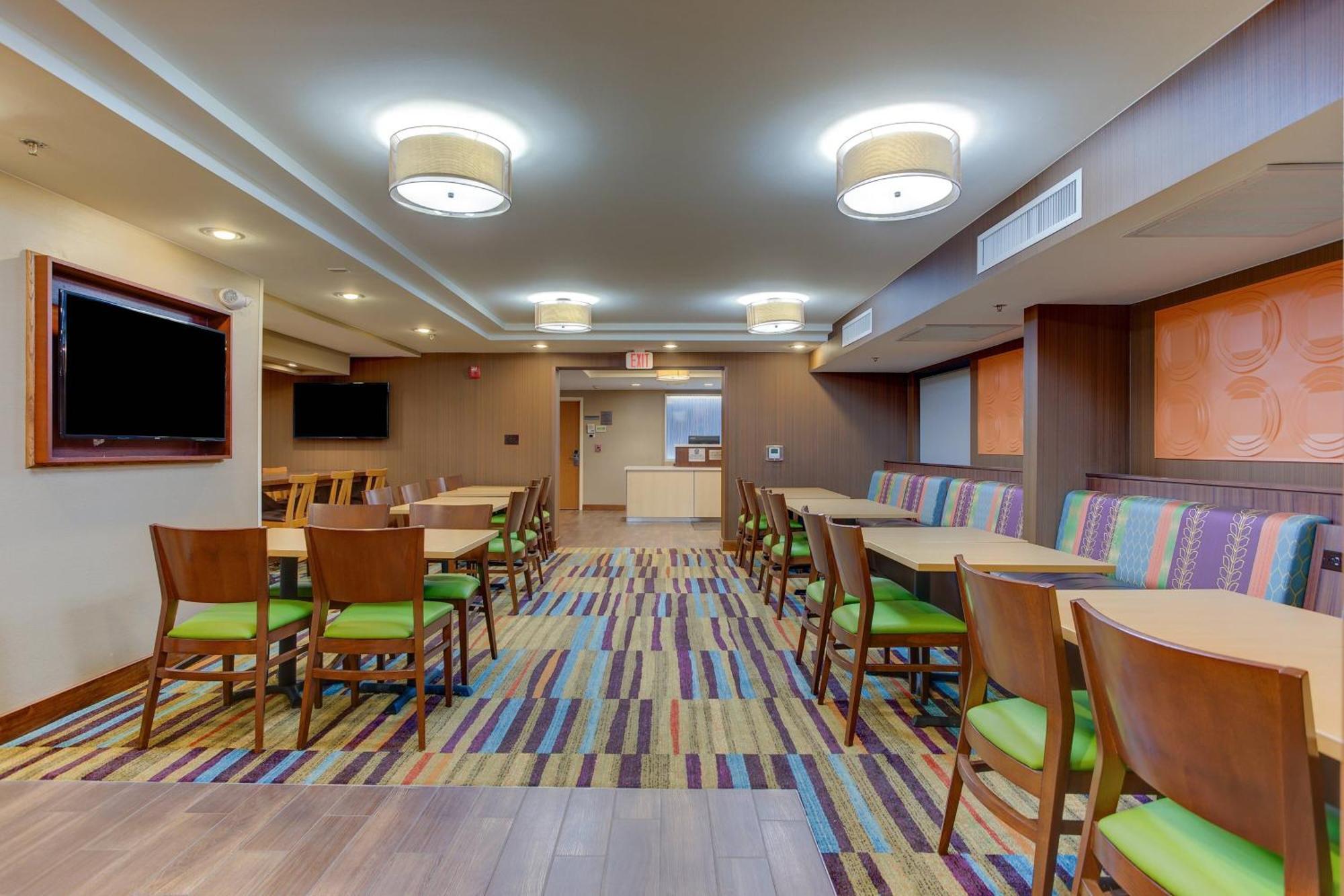 Fairfield Inn By Marriott Burlington Williston Екстериор снимка