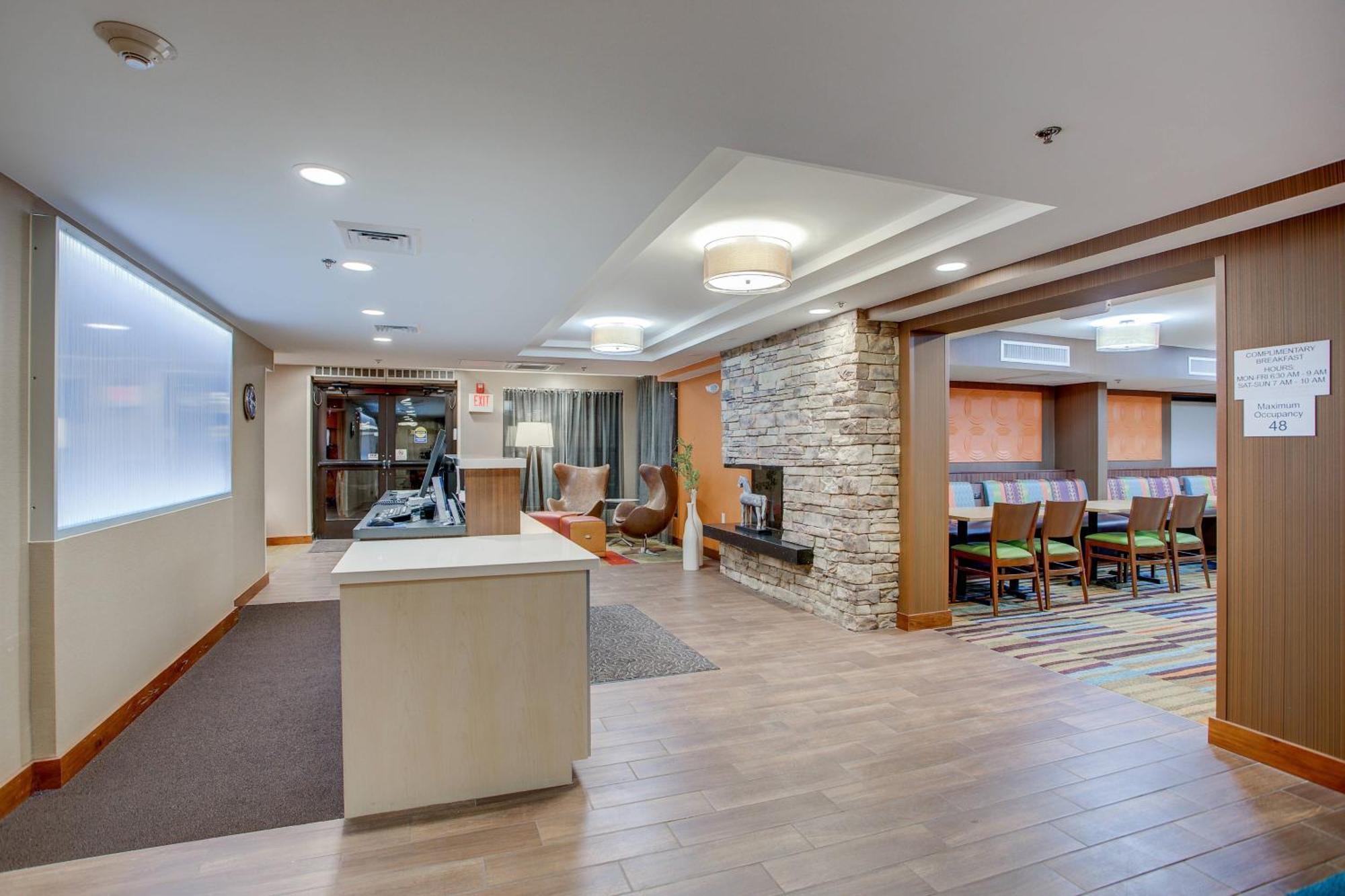 Fairfield Inn By Marriott Burlington Williston Екстериор снимка